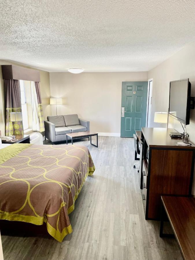 Motel Super 8 By Wyndham Bay St. Louis Exterior foto