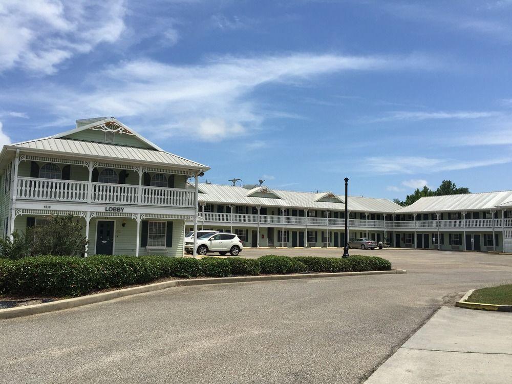 Motel Super 8 By Wyndham Bay St. Louis Exterior foto
